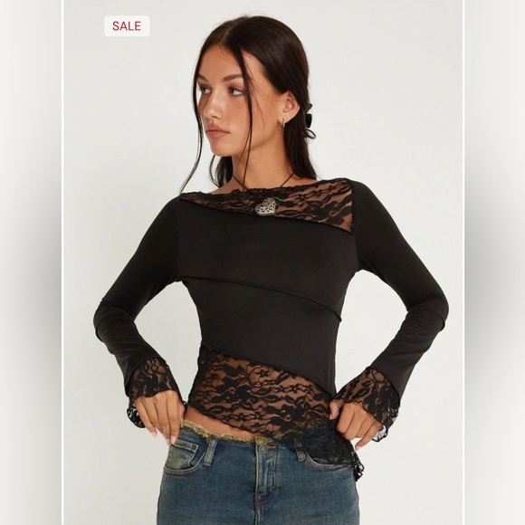 Motel Rocks Tops - NWOT Motel Black Longsleeve Lace Top